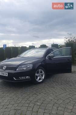 Универсал Volkswagen Passat 2013 в Жовкве