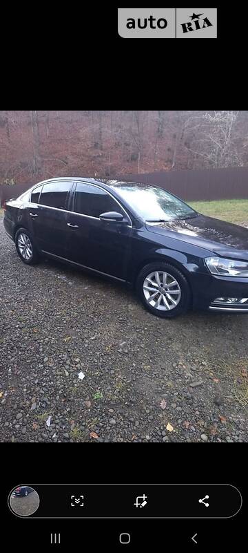 Седан Volkswagen Passat 2012 в Тячеві