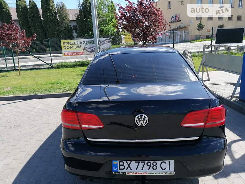 Седан Volkswagen Passat 2013 в Хмельницькому