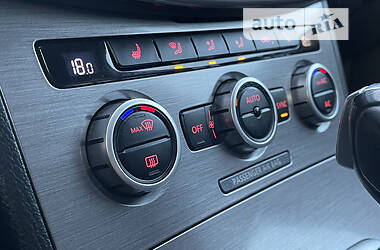 Универсал Volkswagen Passat 2013 в 