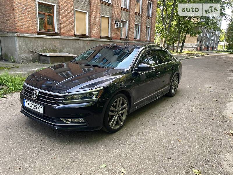 Седан Volkswagen Passat 2017 в Харкові