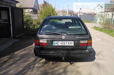 Универсал Volkswagen Passat 1989 в Кривом Роге