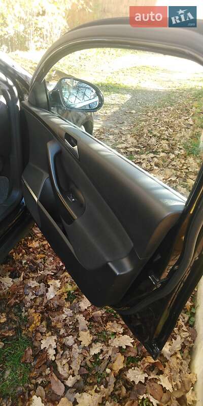 Універсал Volkswagen Passat 2009 в Долині