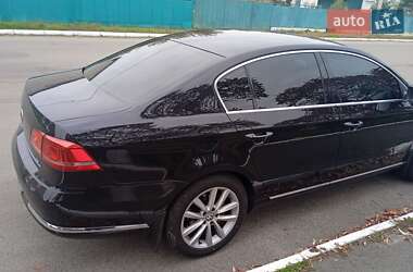 Седан Volkswagen Passat 2012 в 