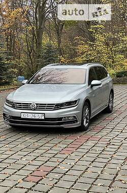 Универсал Volkswagen Passat 2018 в Тернополе