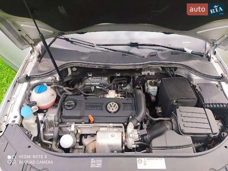 Седан Volkswagen Passat 2009 в Хусті