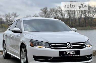Седан Volkswagen Passat 2012 в Кропивницькому