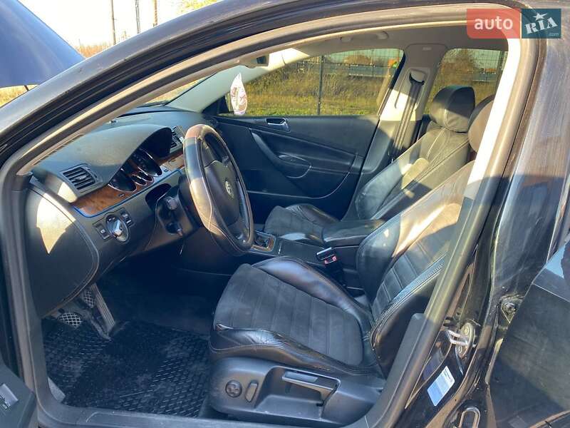 Седан Volkswagen Passat 2005 в Новомосковську