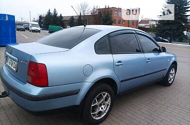 Седан Volkswagen Passat 1999 в Прилуках