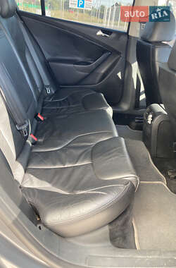 Седан Volkswagen Passat 2008 в 