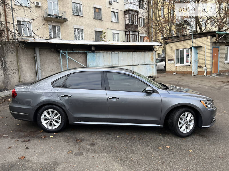 Седан Volkswagen Passat 2018 в Киеве фото 42 Седан Volkswagen Passat 2018 в Киеве