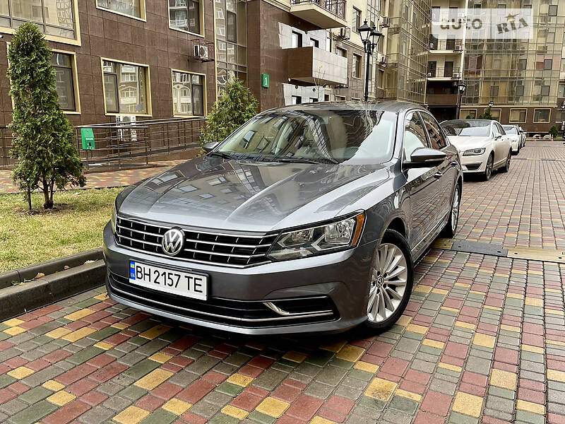 Седан Volkswagen Passat 2016 в Одесі