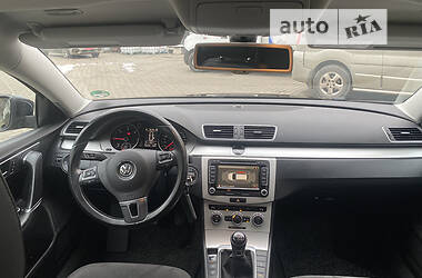 Универсал Volkswagen Passat 2014 в Бродах