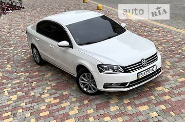 Седан Volkswagen Passat 2013 в 