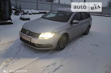 Универсал Volkswagen Passat 2012 в Коростышеве