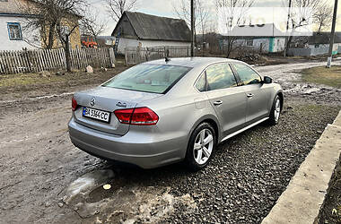 Седан Volkswagen Passat 2013 в Кропивницком