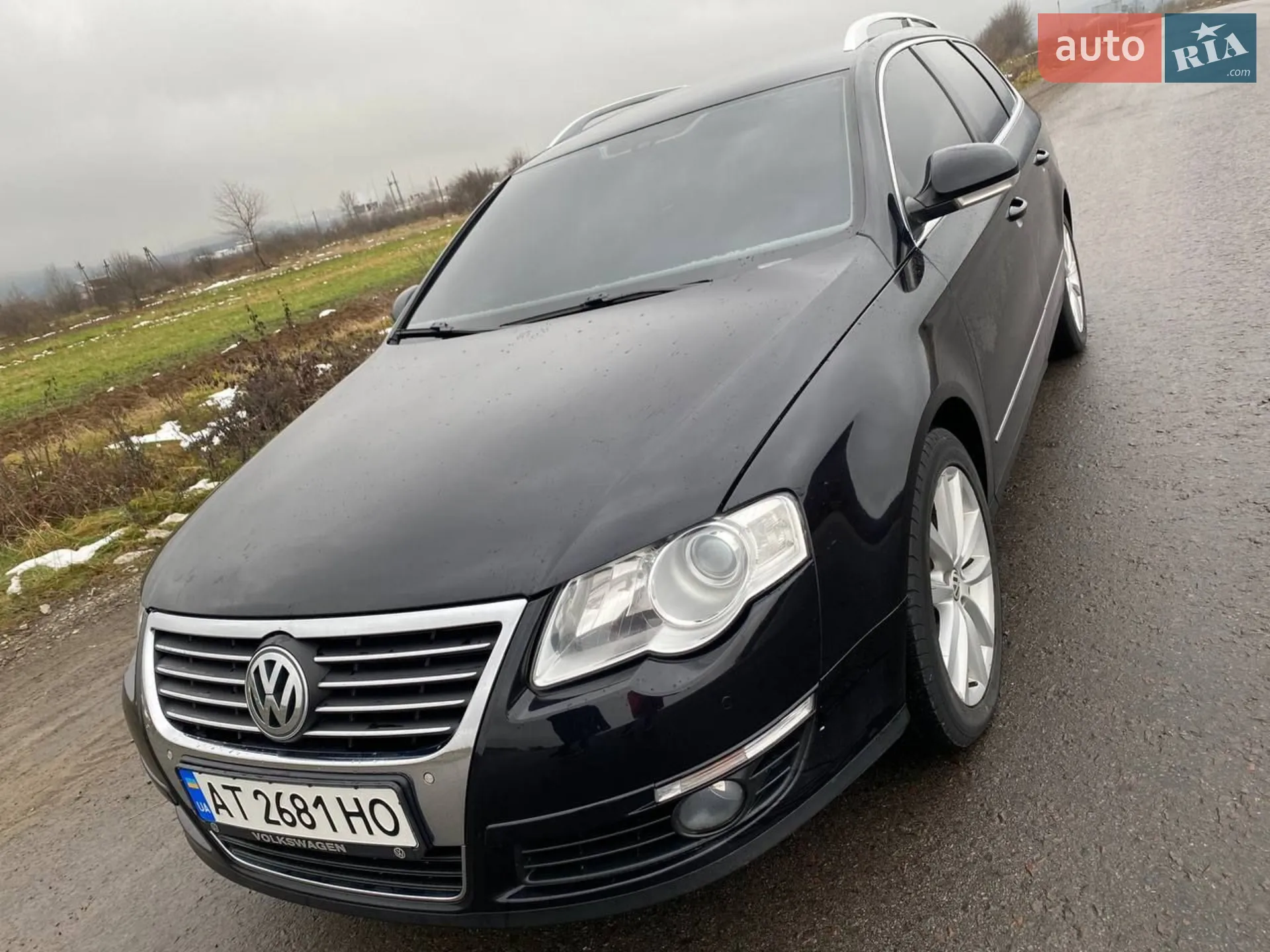 2010 Volkswagen Passat - мініатюра 2