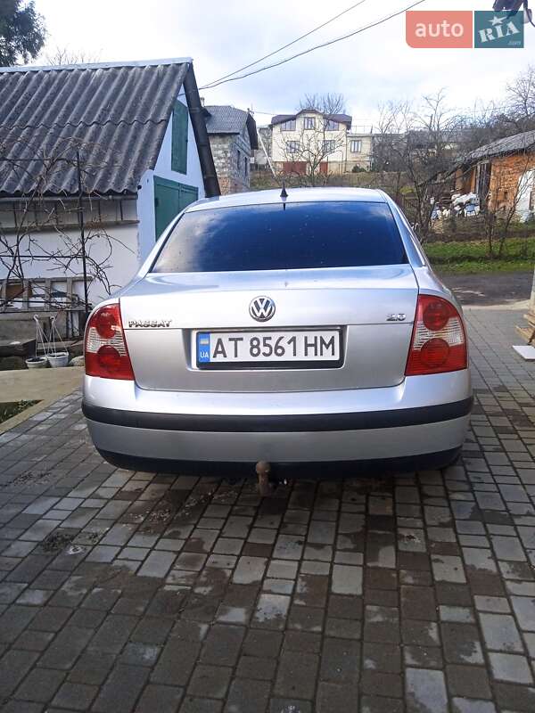 Седан Volkswagen Passat 2003 в Долині