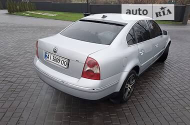 Седан Volkswagen Passat 2003 в Фастові