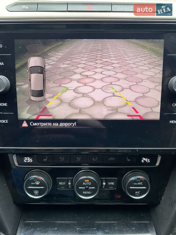 Седан Volkswagen Passat 2016 в Виноградове фото 27 Седан Volkswagen Passat 2016 в Виноградове