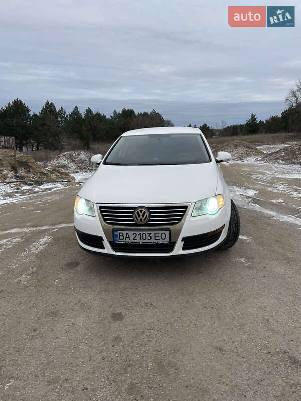 Седан Volkswagen Passat 2008 в Кропивницком фото 5 Седан Volkswagen Passat 2008 в Кропивницком