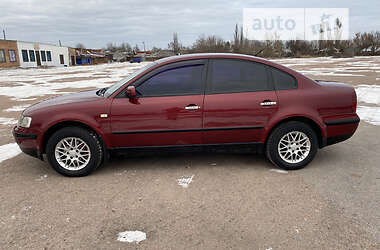 Седан Volkswagen Passat 2000 в 