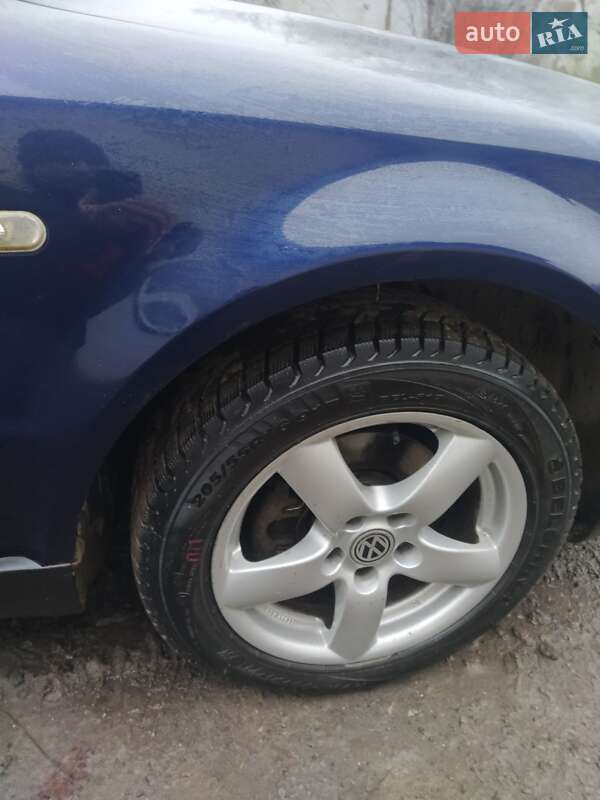 Універсал Volkswagen Passat 2001 в Тернополі