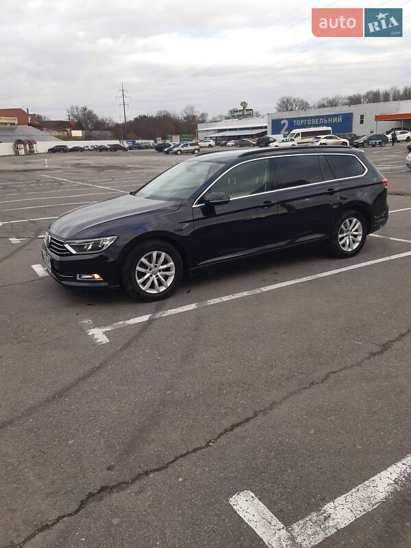 Универсал Volkswagen Passat 2016 в Ужгороде