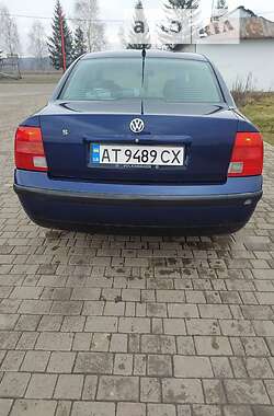 Седан Volkswagen Passat 2000 в Івано-Франківську