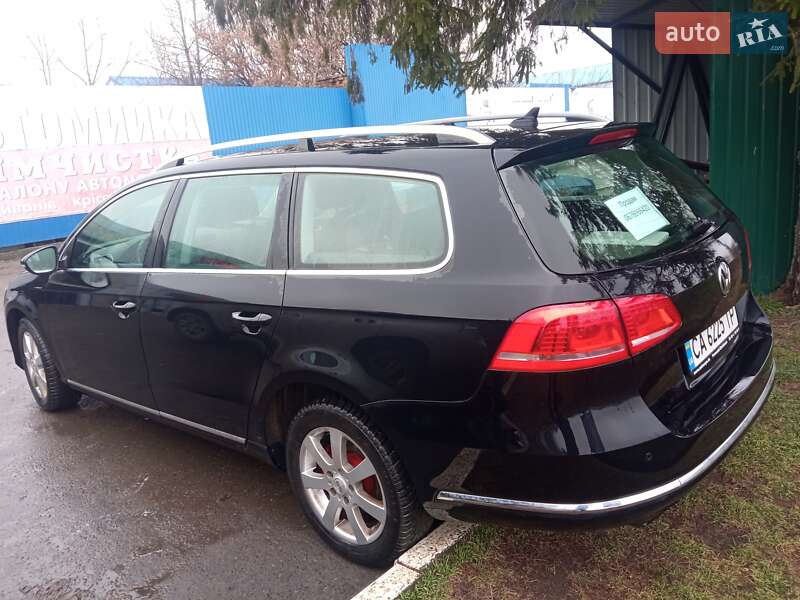 Універсал Volkswagen Passat 2011 в Черкасах