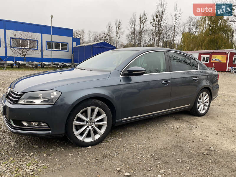 Седан Volkswagen Passat 2011 в Вінниці