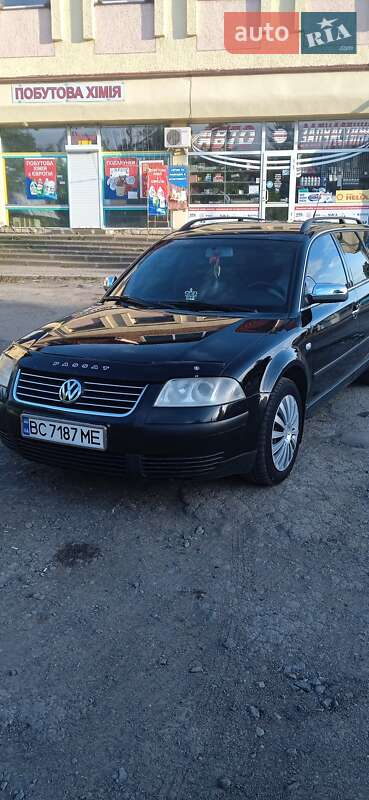 Универсал Volkswagen Passat 2001 в Буске