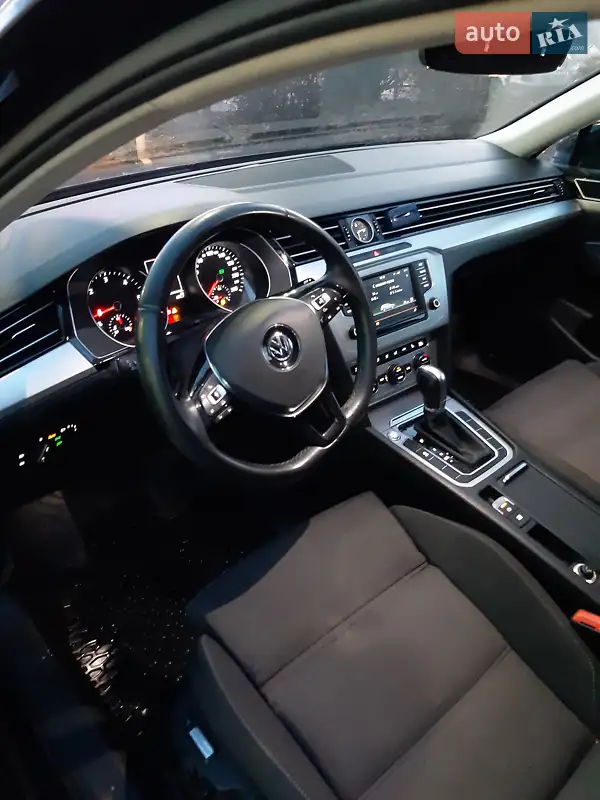 Volkswagen Passat 2016 VIN WVWZZZ3CZGE165980 фото оголошення 23 з 63
