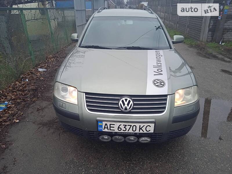 Универсал Volkswagen Passat 2001 в 