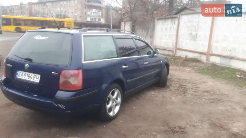 Універсал Volkswagen Passat 2001 в Києві