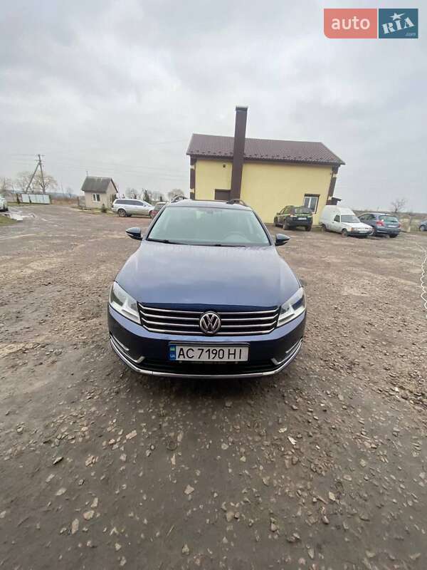 Універсал Volkswagen Passat 2014 в Любомлі
