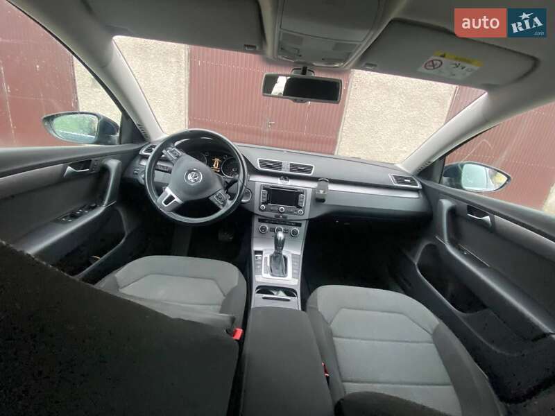 Універсал Volkswagen Passat 2014 в Любомлі