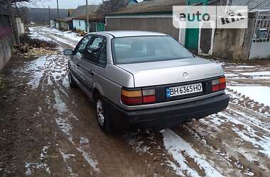 Седан Volkswagen Passat 1990 в Томашполе