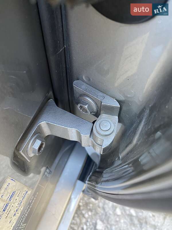 Седан Volkswagen Passat 2017 в Дніпрі