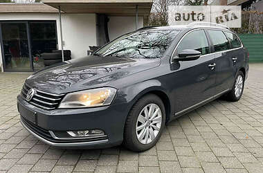 Универсал Volkswagen Passat 2013 в Львове