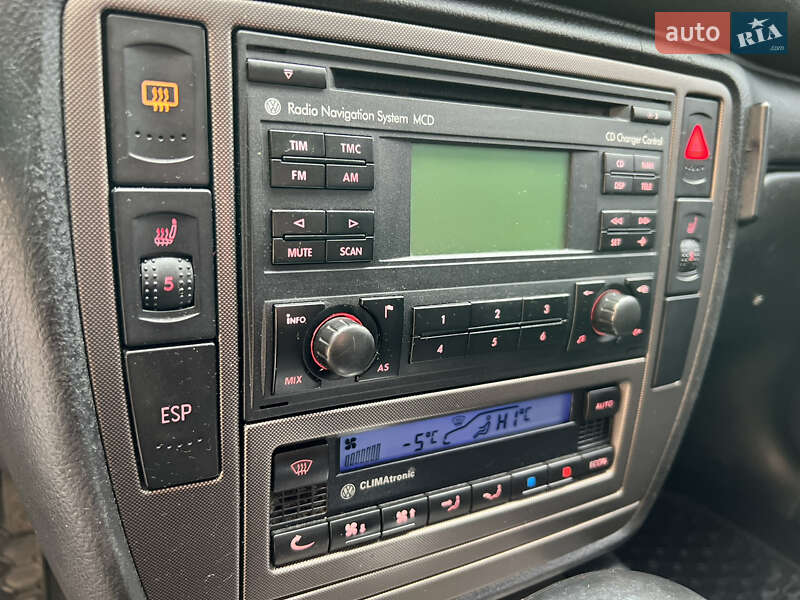 Універсал Volkswagen Passat 2003 в Львові