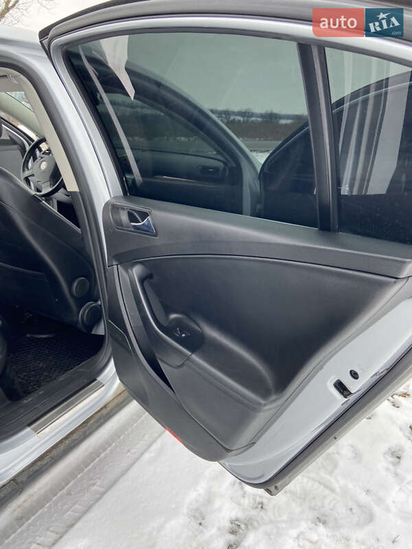 Седан Volkswagen Passat 2007 в Верхнеднепровске