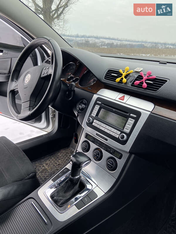 Седан Volkswagen Passat 2007 в Верхнеднепровске