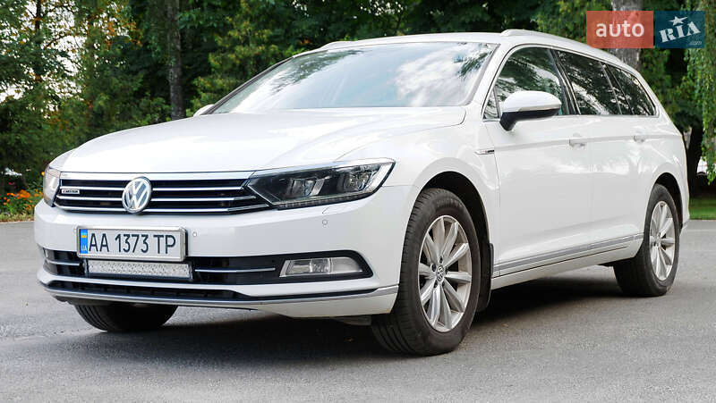 Універсал Volkswagen Passat 2015 в Києві