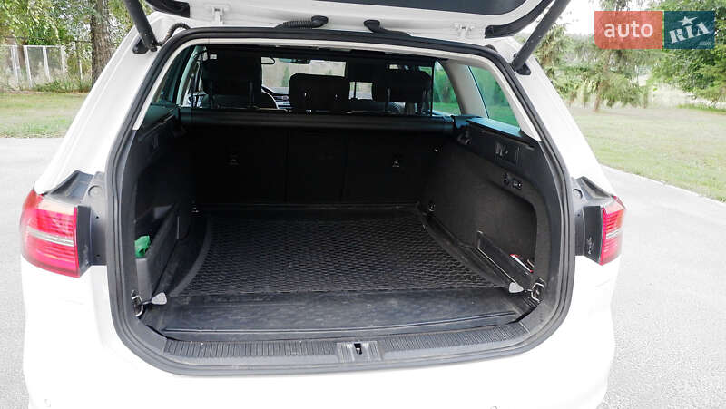 Універсал Volkswagen Passat 2015 в Києві