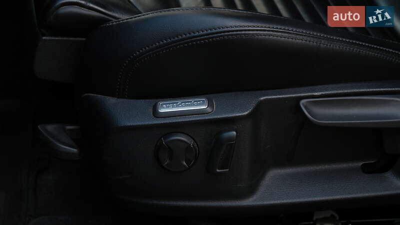 Універсал Volkswagen Passat 2015 в Києві