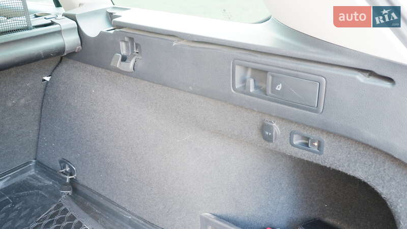 Універсал Volkswagen Passat 2015 в Києві