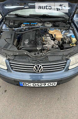 Седан Volkswagen Passat 1997 в Буске