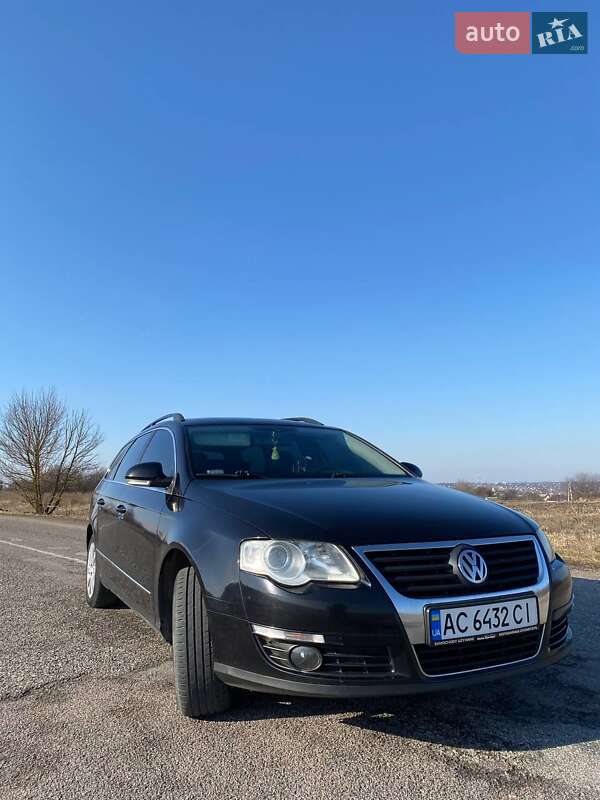 Универсал Volkswagen Passat 2008 в Киеве