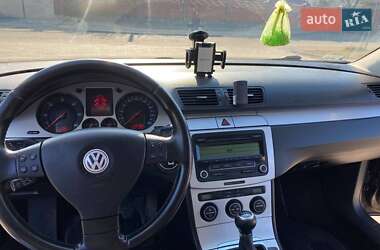 Универсал Volkswagen Passat 2008 в Киеве